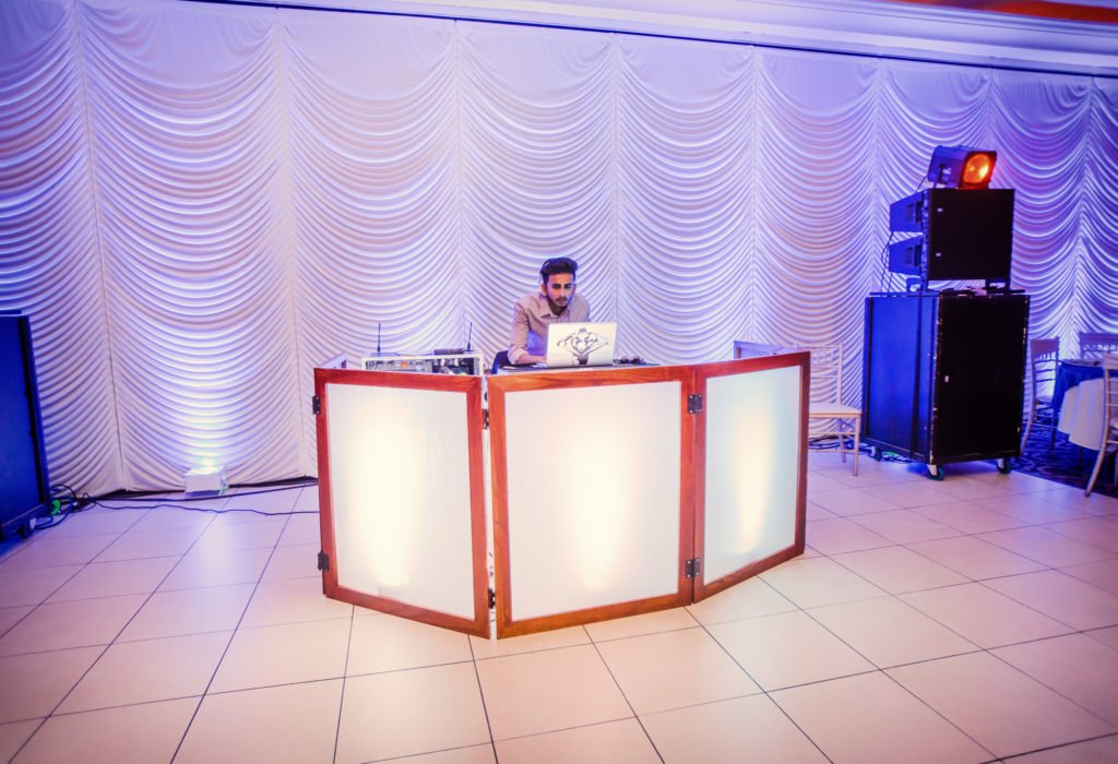 WEDDING VENDORS DARS Photography