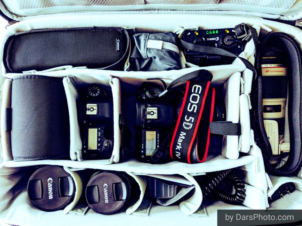 WEDDING PHOTOGRAPHY EQUIPMENT