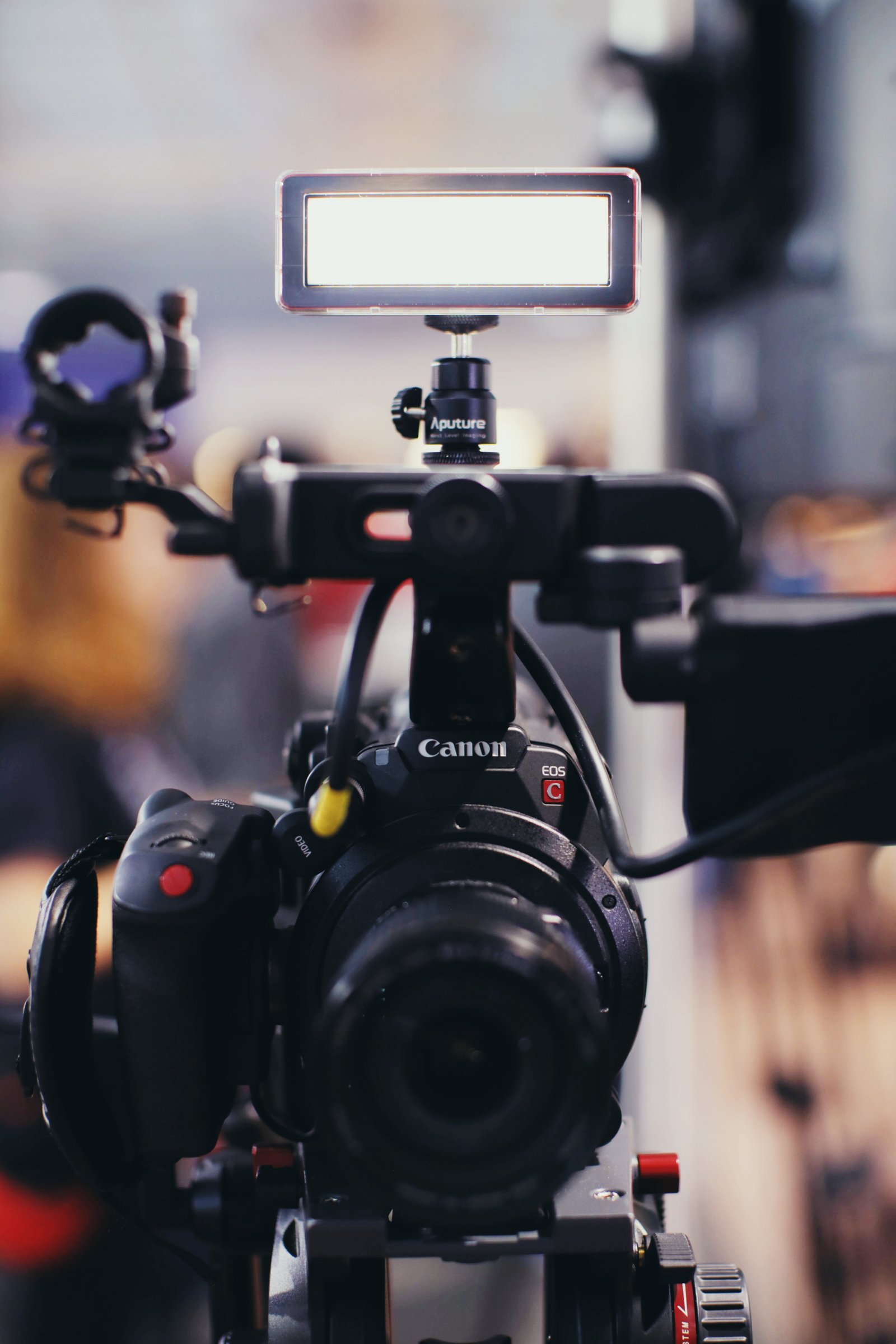 For Photographers: My Reception Lighting Set-up! - Modern and Fun Wedding Photographer