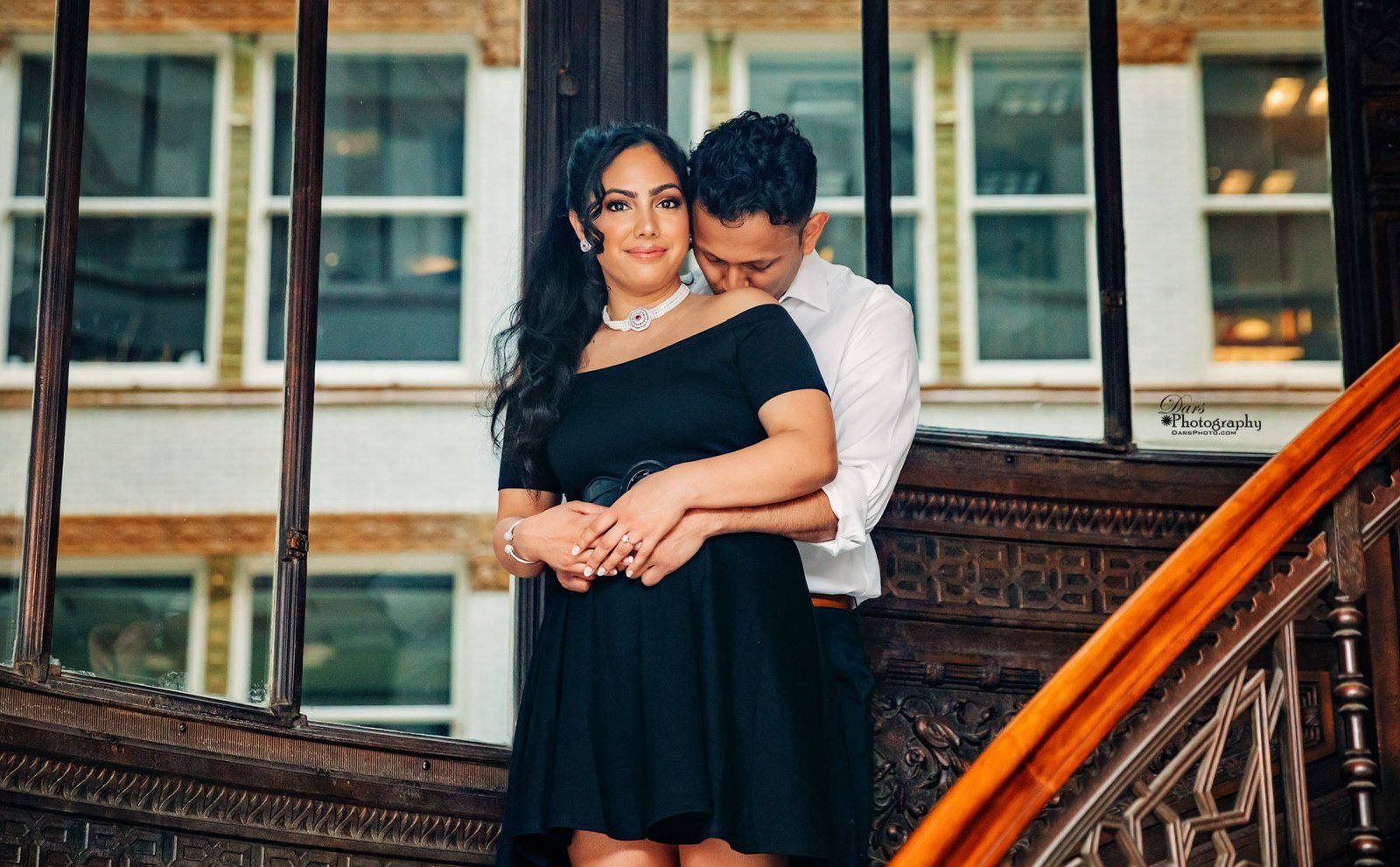PRE-WEDDING PHOTOSHOOT POSES